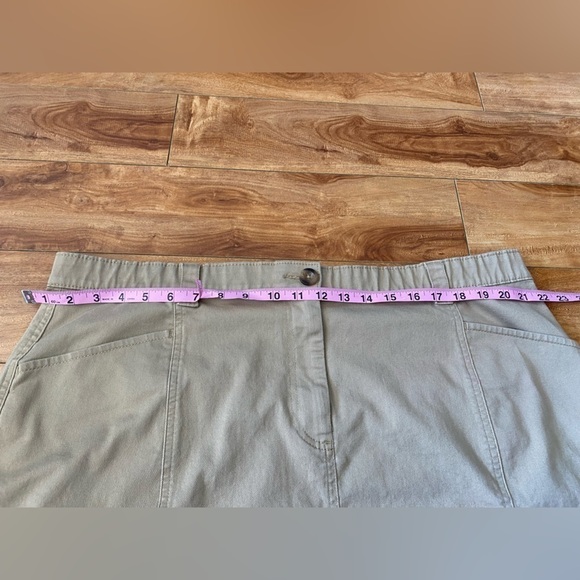 L.L Beans Women’s Plus Size Classic Fit Straight Khaki Skirt Size 20W - Picture 6 of 13